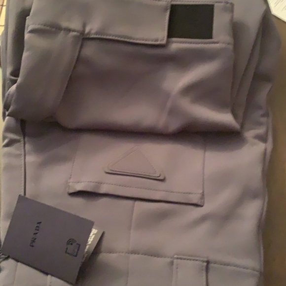 48 it prada shorts!us32 - Picture 4 of 6